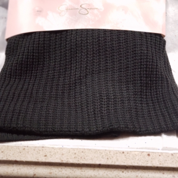 NWT JESSICA SIMPSON BLACK โHAT & SCARF SET - Picture 6 of 8